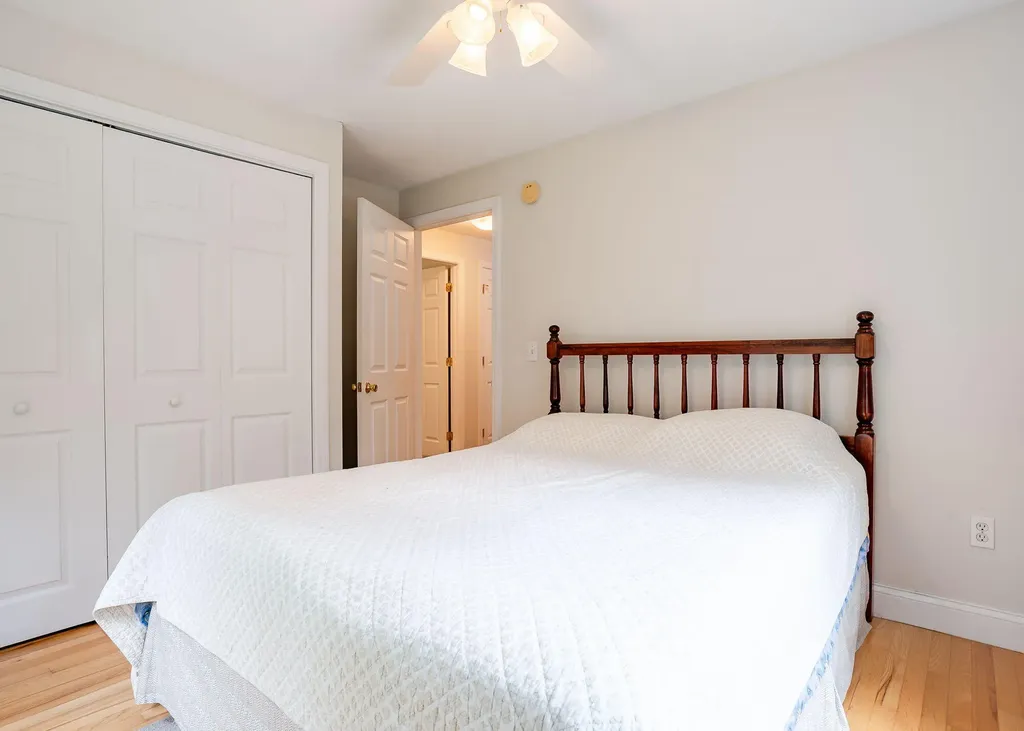11 Merrill Road Westbrook ME 04092