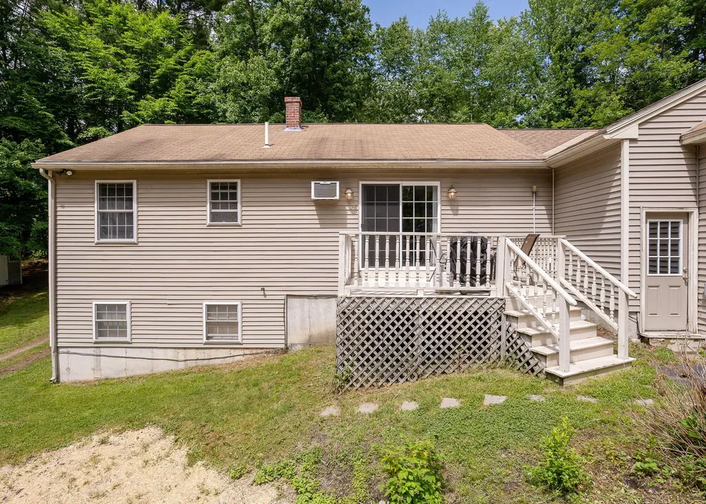 11 Merrill Road Westbrook ME 04092