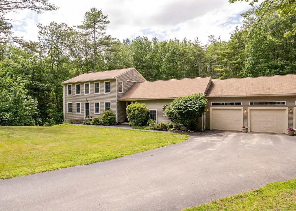 11 Merrill Road Westbrook ME 04092