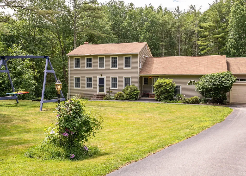 11 Merrill Road Westbrook ME 04092