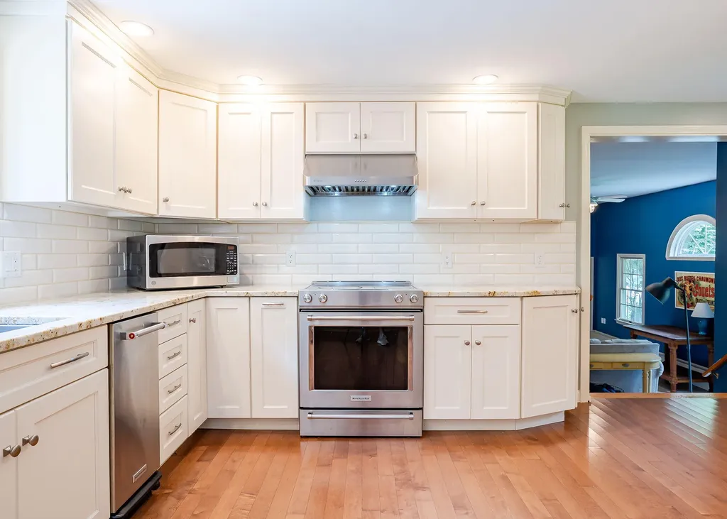 11 Merrill Road Westbrook ME 04092