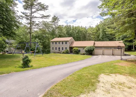 11 Merrill Road Westbrook ME 04092
