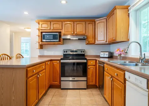 11 Merrill Road Westbrook ME 04092