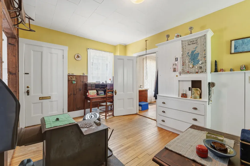 28 Chapel Street Augusta ME 04330