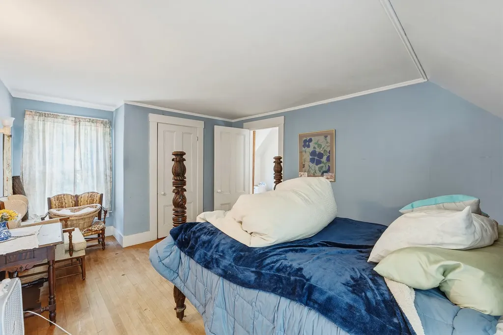 28 Chapel Street Augusta ME 04330