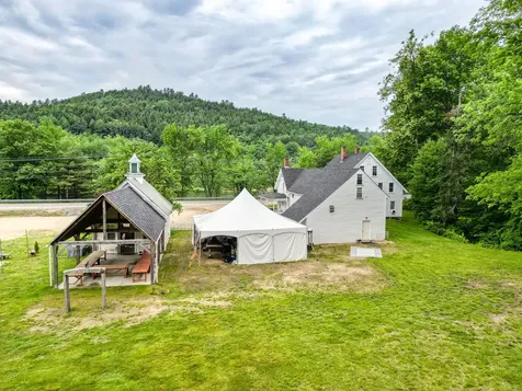 767 River Road Mexico ME 04257