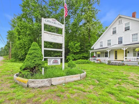 767 River Road Mexico ME 04257