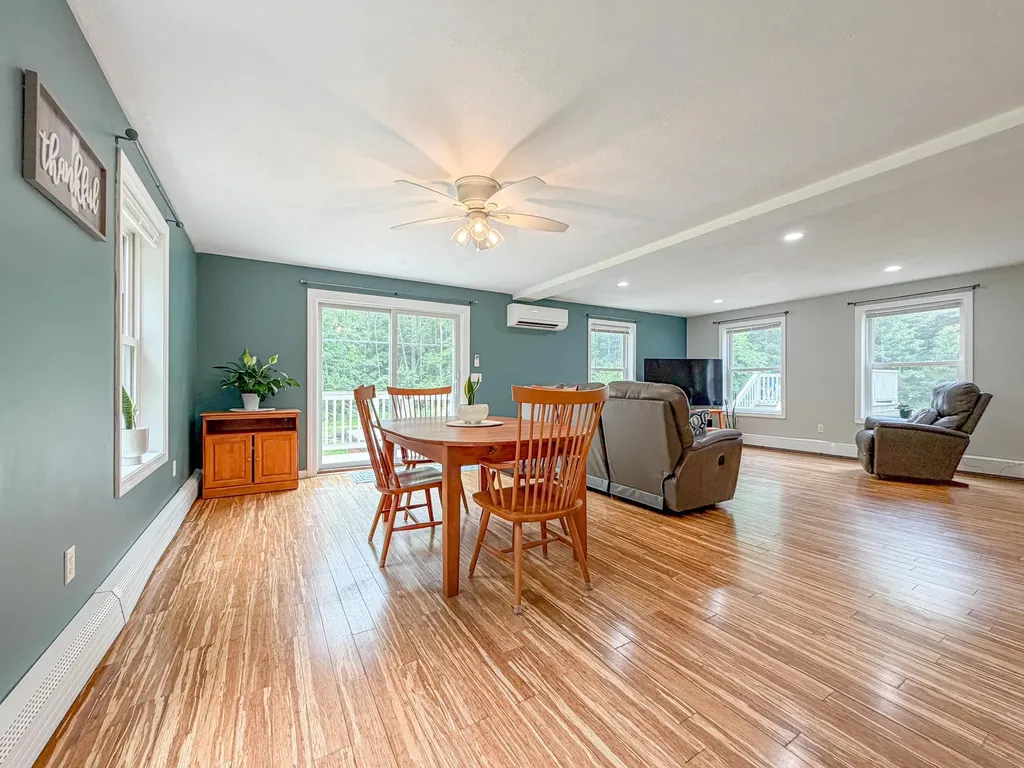 149 Town Farm Road Buxton ME 04093
