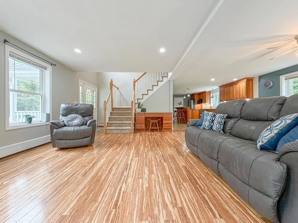 149 Town Farm Road Buxton ME 04093
