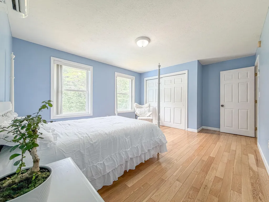 149 Town Farm Road Buxton ME 04093