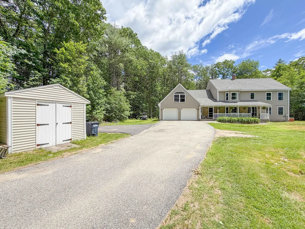 149 Town Farm Road Buxton ME 04093