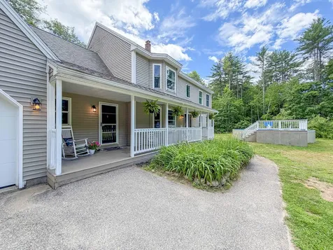 149 Town Farm Road Buxton ME 04093