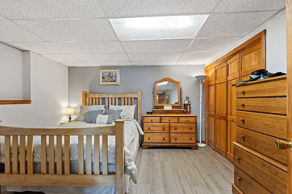 72 Cedar Village Place Oakland ME 04963