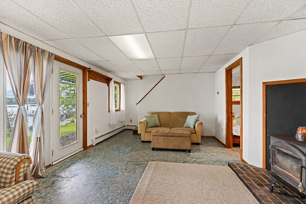 72 Cedar Village Place Oakland ME 04963
