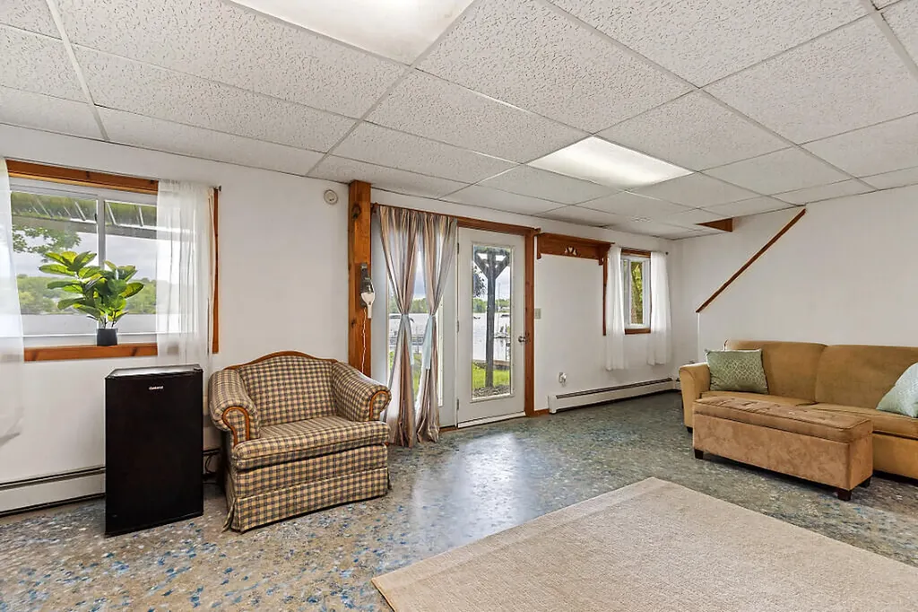 72 Cedar Village Place Oakland ME 04963