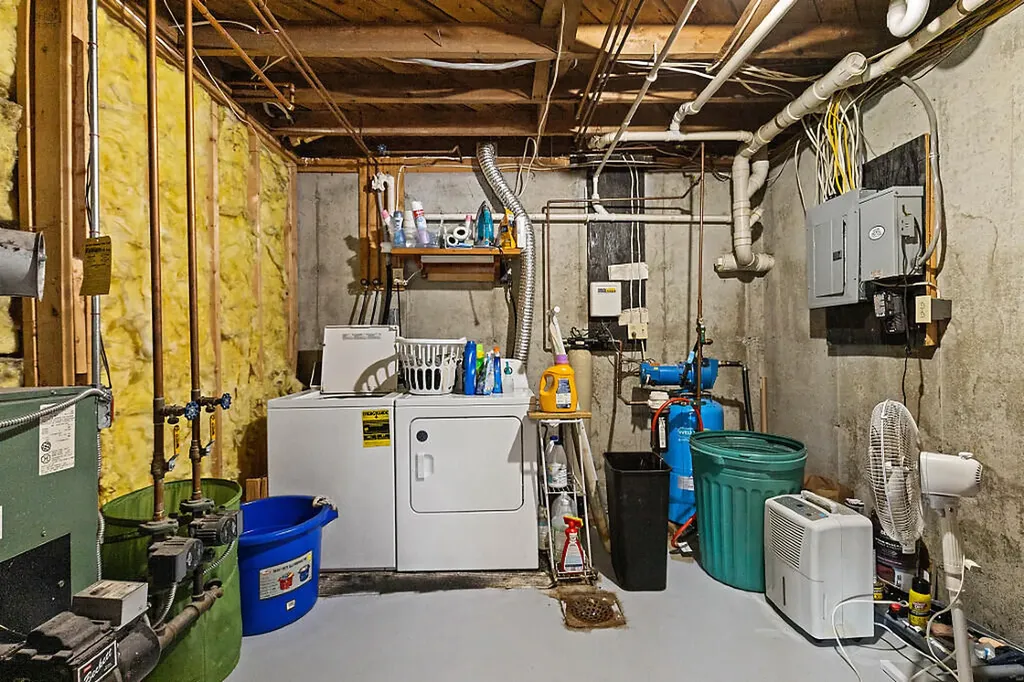 72 Cedar Village Place Oakland ME 04963