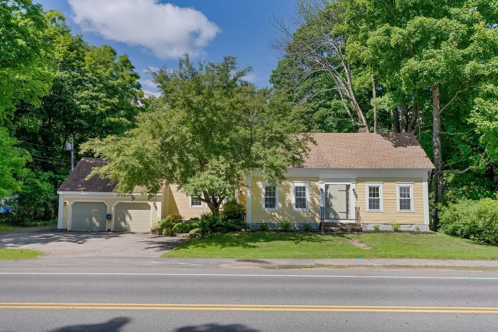 113 South Street Gorham ME 04038