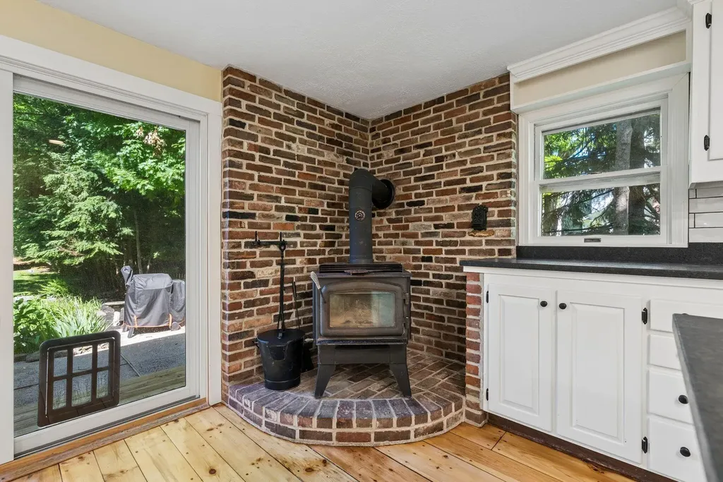 113 South Street Gorham ME 04038