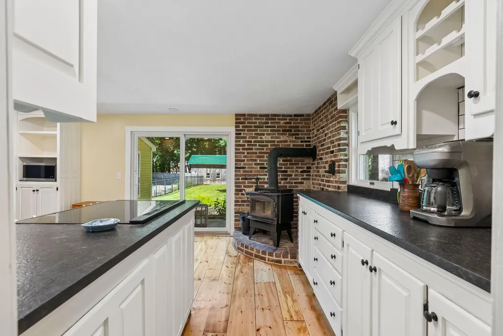 113 South Street Gorham ME 04038
