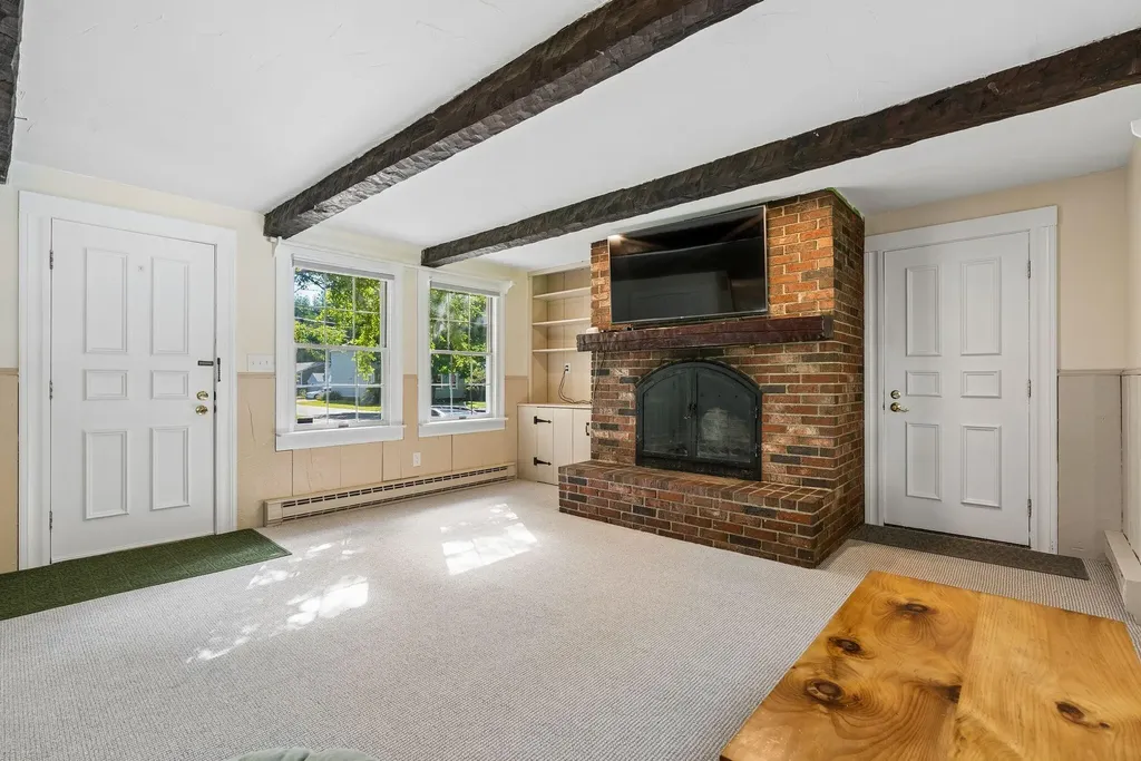 113 South Street Gorham ME 04038