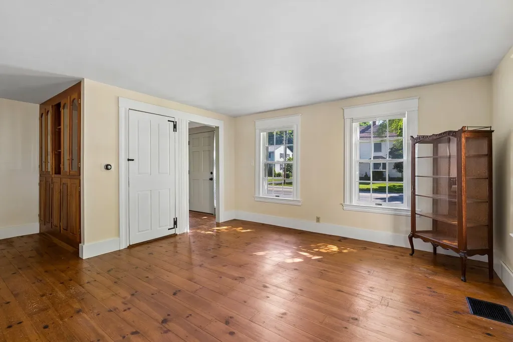 113 South Street Gorham ME 04038