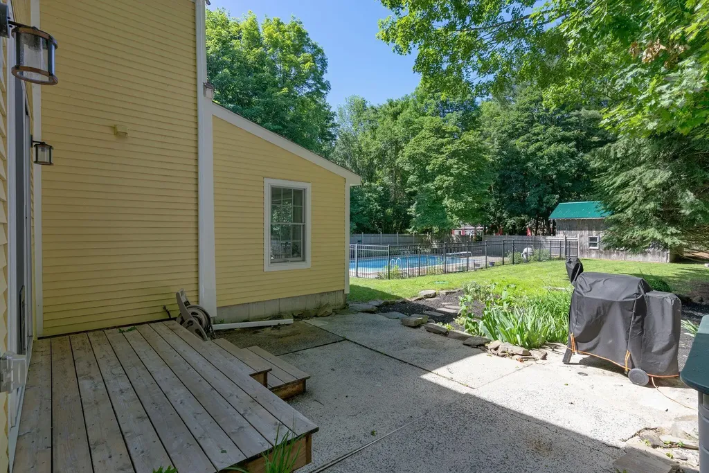 113 South Street Gorham ME 04038
