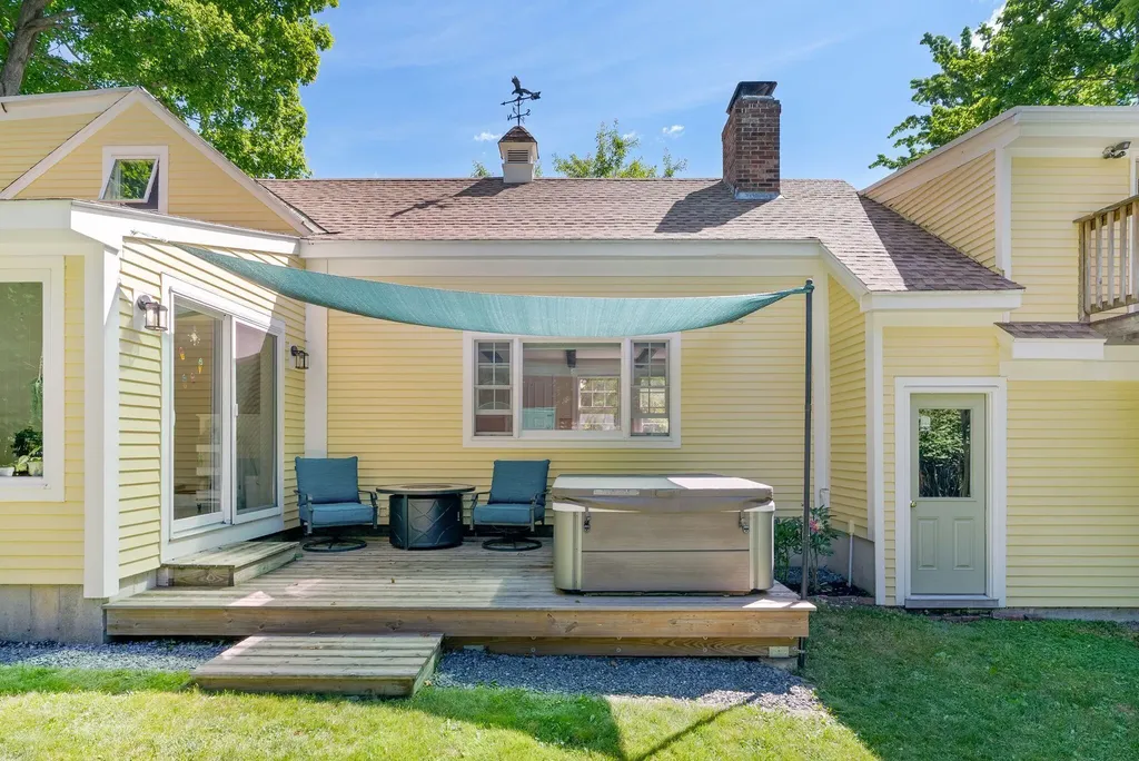 113 South Street Gorham ME 04038