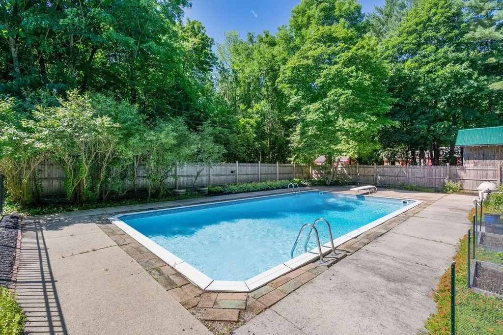 113 South Street Gorham ME 04038