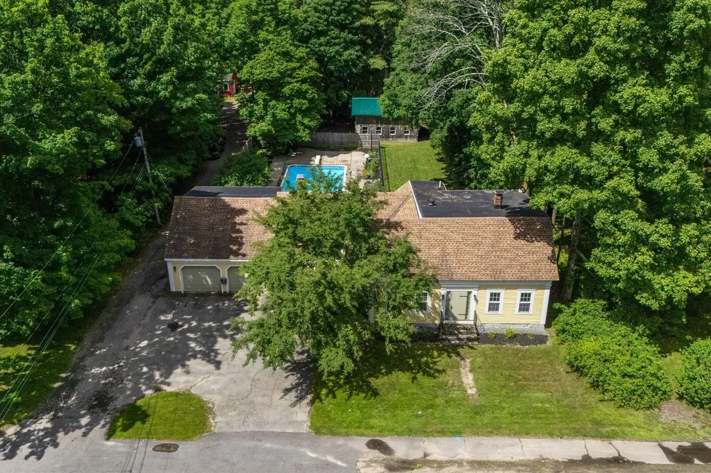 113 South Street Gorham ME 04038