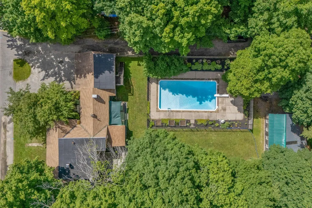 113 South Street Gorham ME 04038