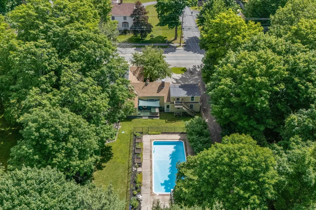113 South Street Gorham ME 04038