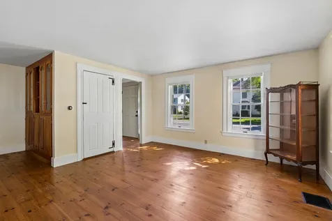 113 South Street Gorham ME 04038