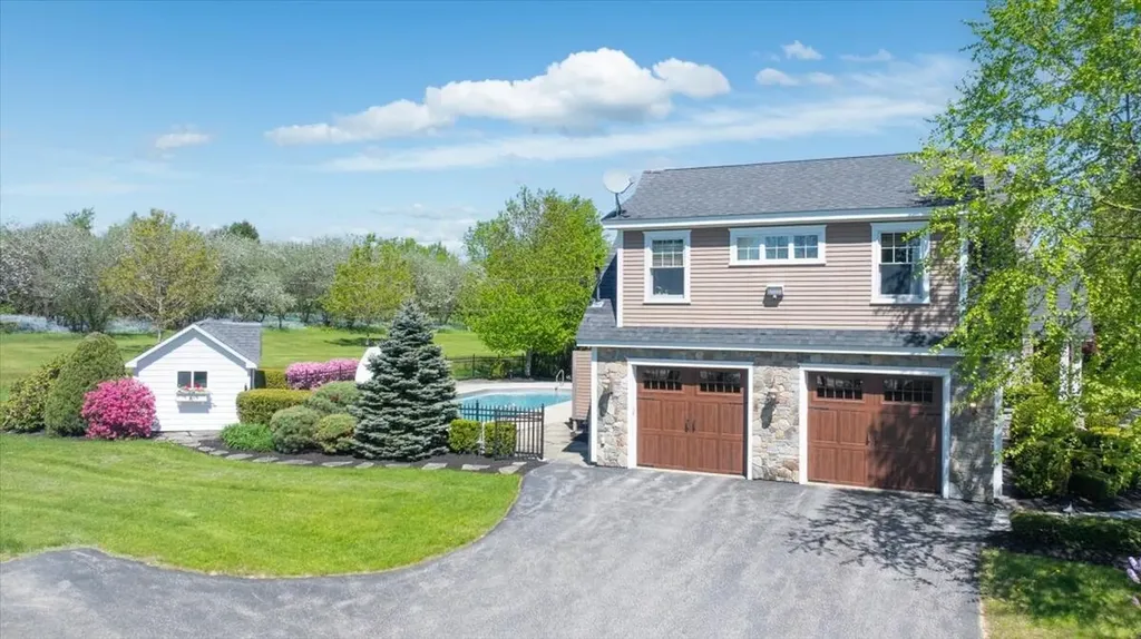16 Eastern View Drive Turner ME 04282