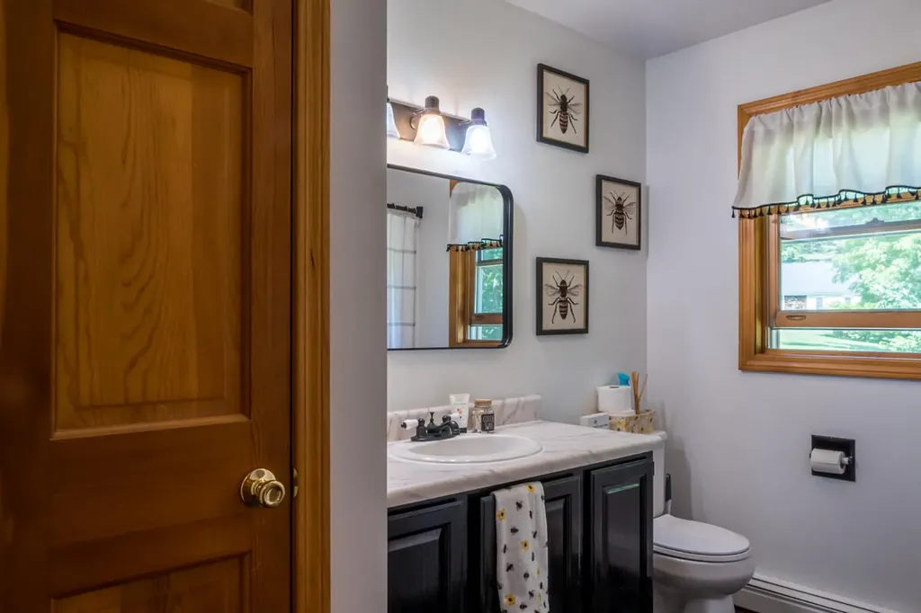 196 Holmes Road Winthrop ME 04364