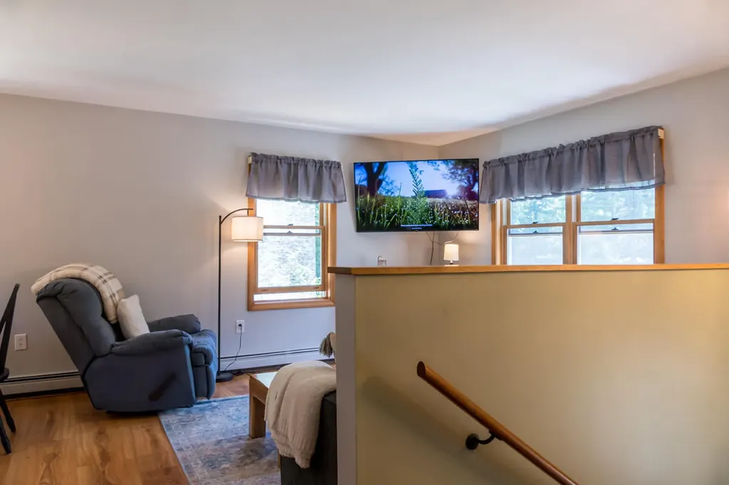 196 Holmes Road Winthrop ME 04364