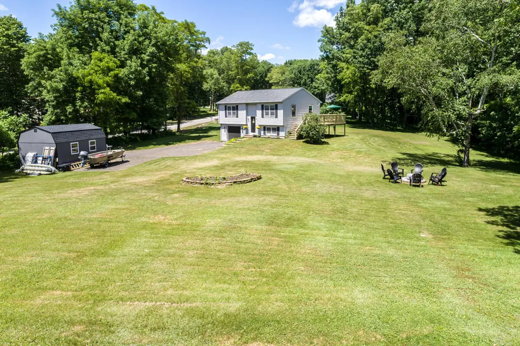 196 Holmes Road Winthrop ME 04364