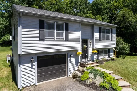 196 Holmes Road Winthrop ME 04364
