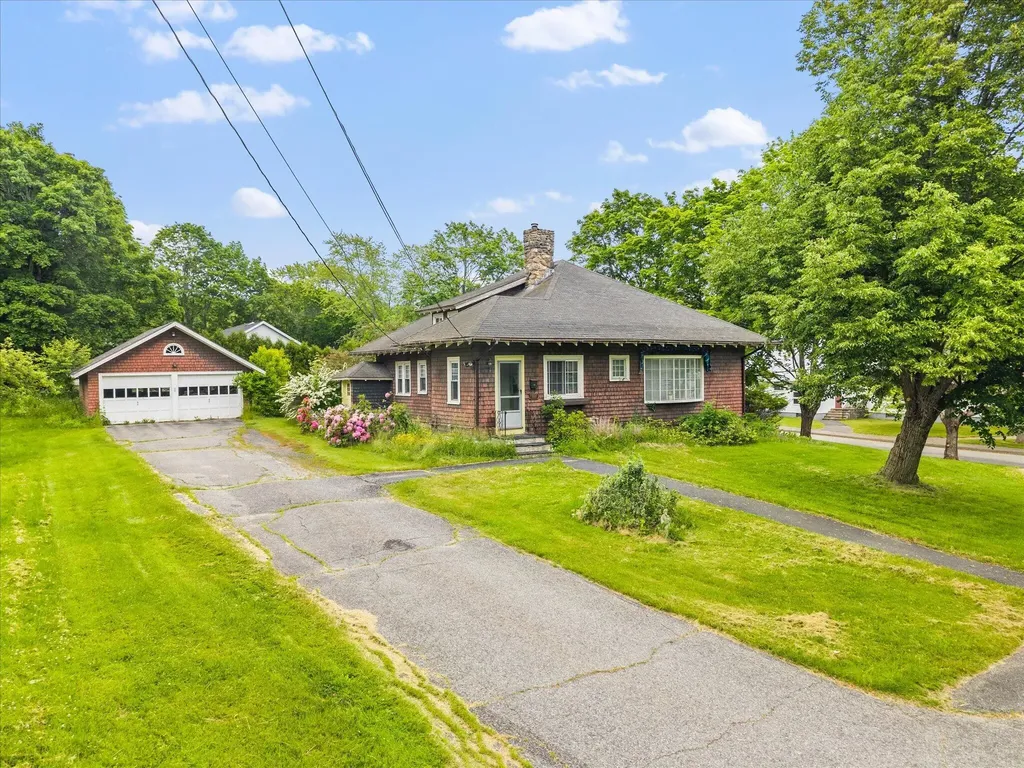 4 Park Street Ellsworth ME 04605