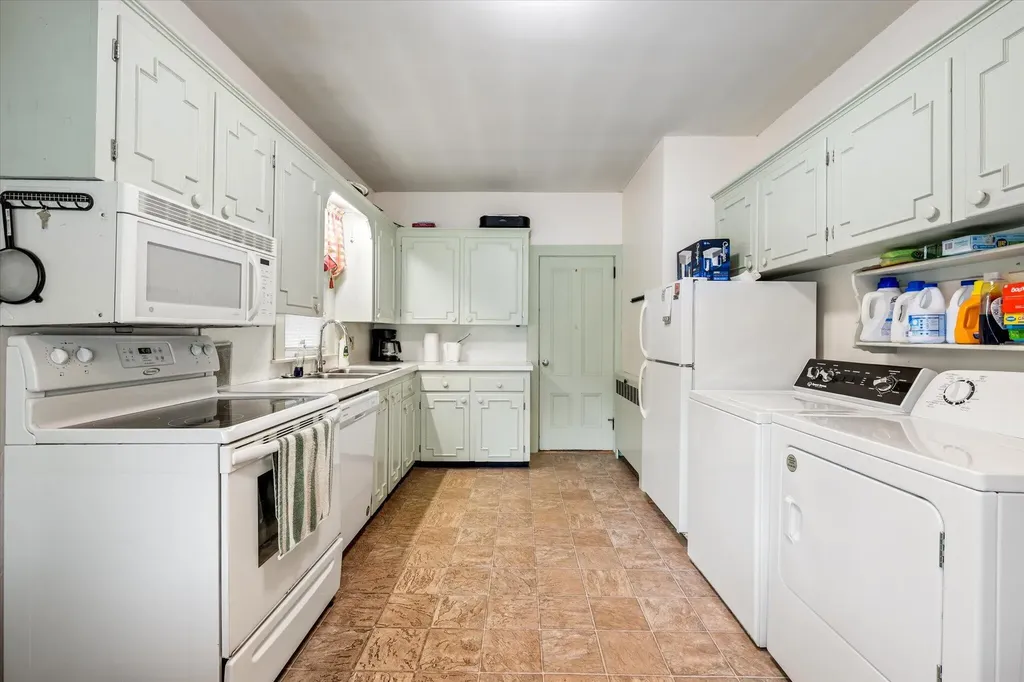 4 Park Street Ellsworth ME 04605