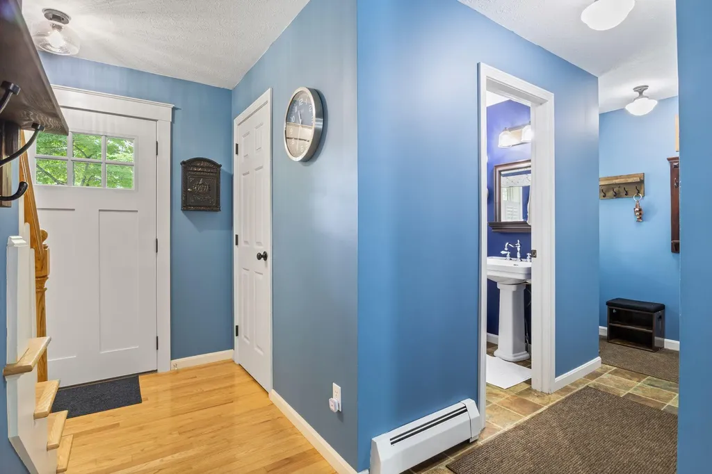 5 Sullivan Lane Saco ME 04072