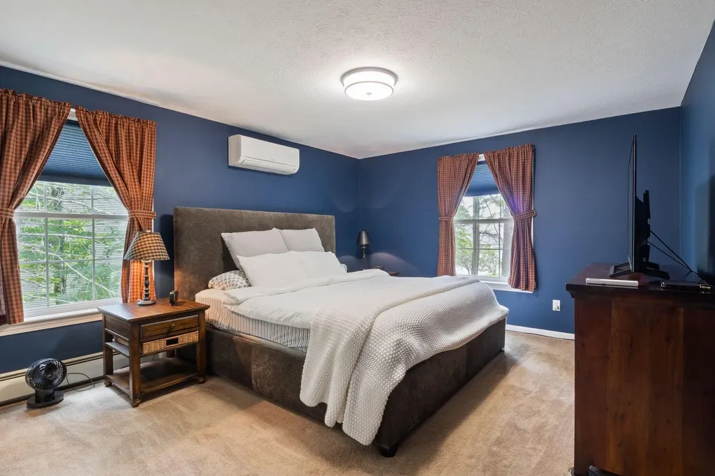 5 Sullivan Lane Saco ME 04072