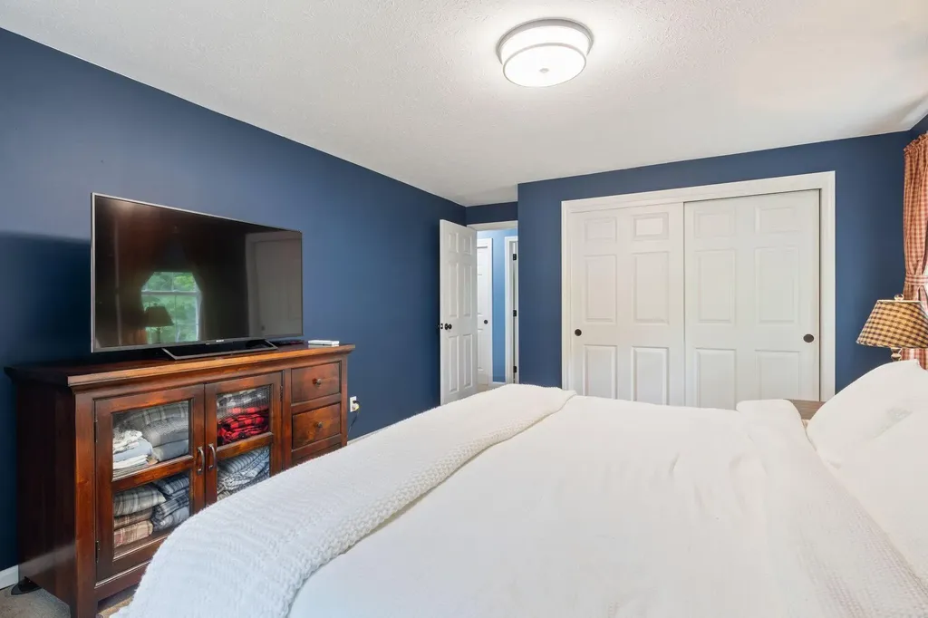 5 Sullivan Lane Saco ME 04072