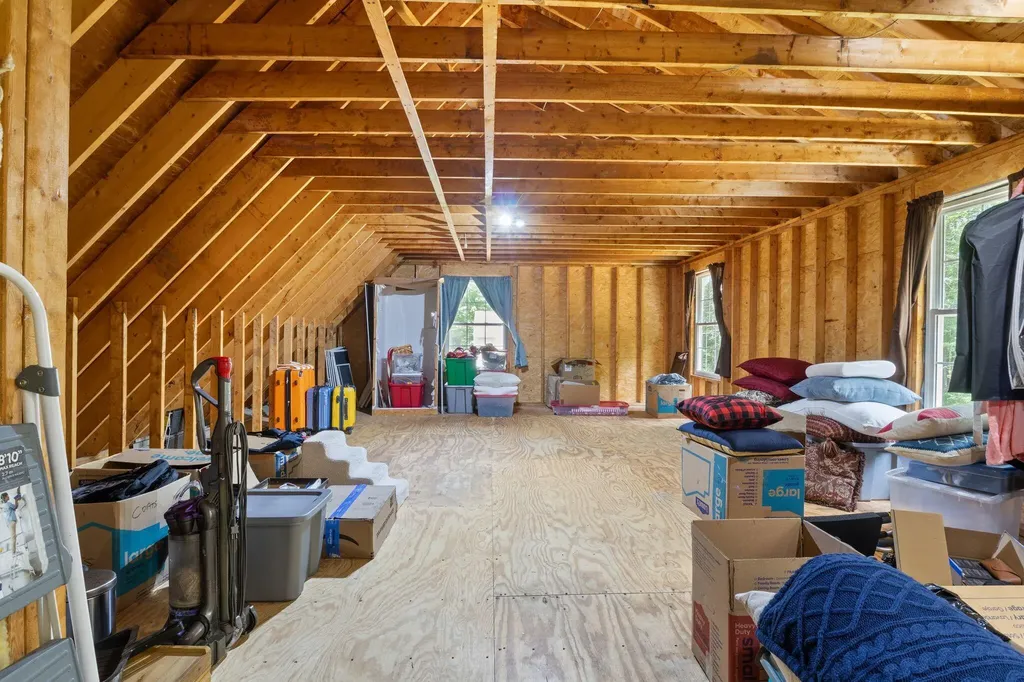 5 Sullivan Lane Saco ME 04072