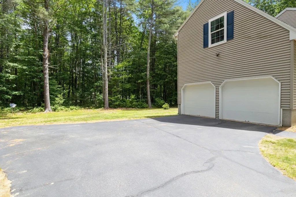 5 Sullivan Lane Saco ME 04072