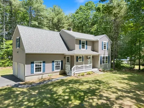 5 Sullivan Lane Saco ME 04072