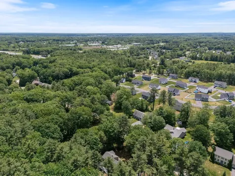 5 Sullivan Lane Saco ME 04072