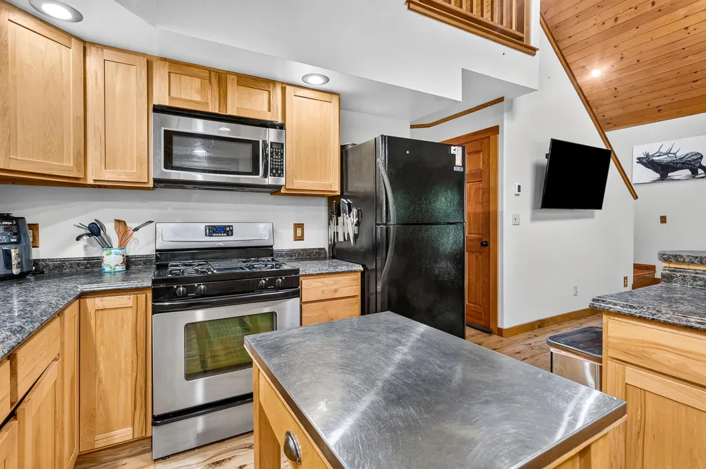 145 Cottage Shore Drive Holden ME 04429
