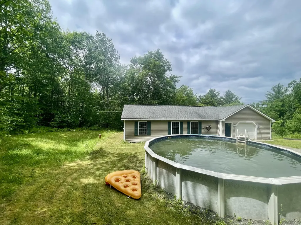 1008 S Belfast Road Windsor ME 04363