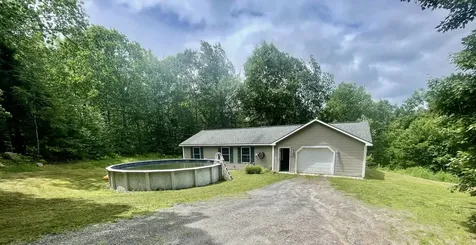 1008 S Belfast Road Windsor ME 04363
