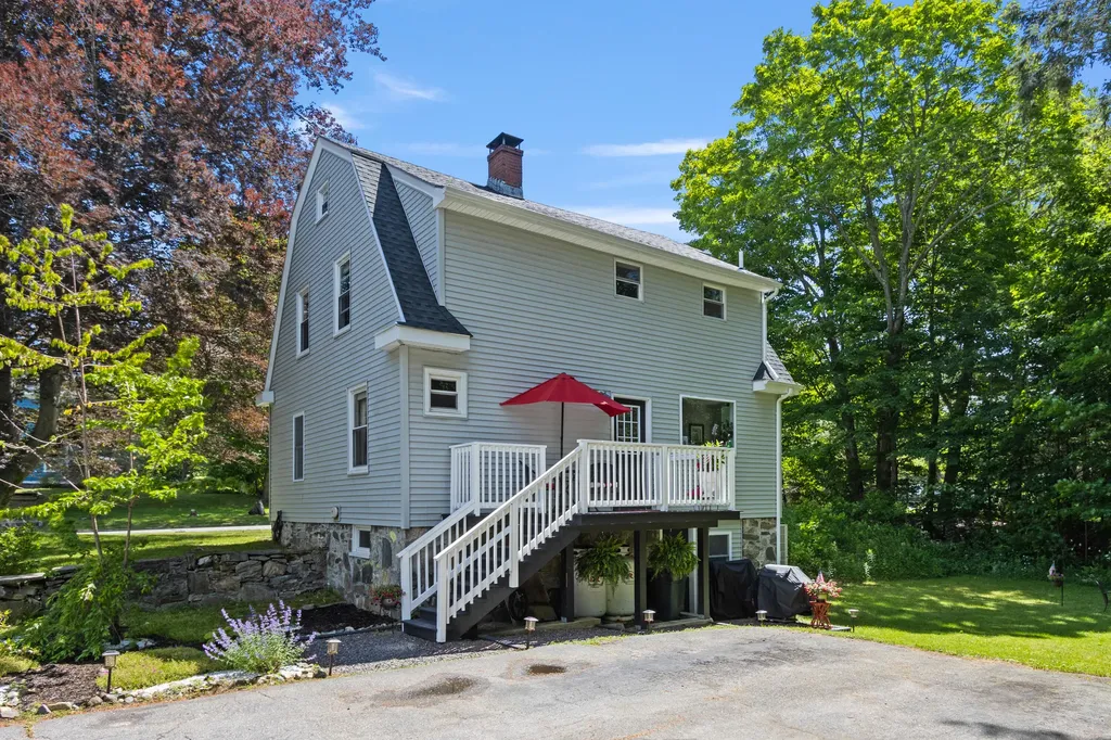 75 Ocean House Road Cape Elizabeth ME 04107
